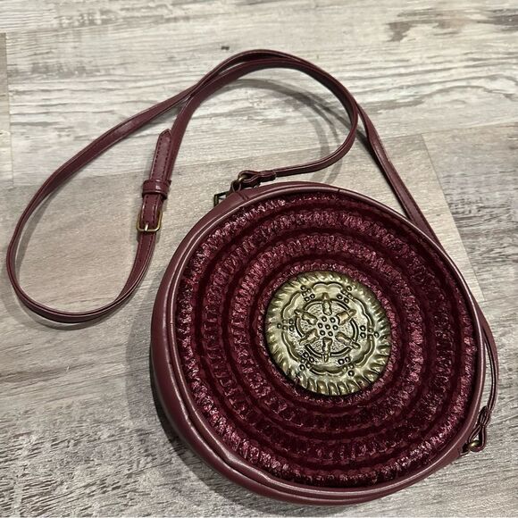 FREE PEOPE Tambourine Roundy Bag Crossbody Full Zip Boho Festival Faux Leather - Picture 1 of 10